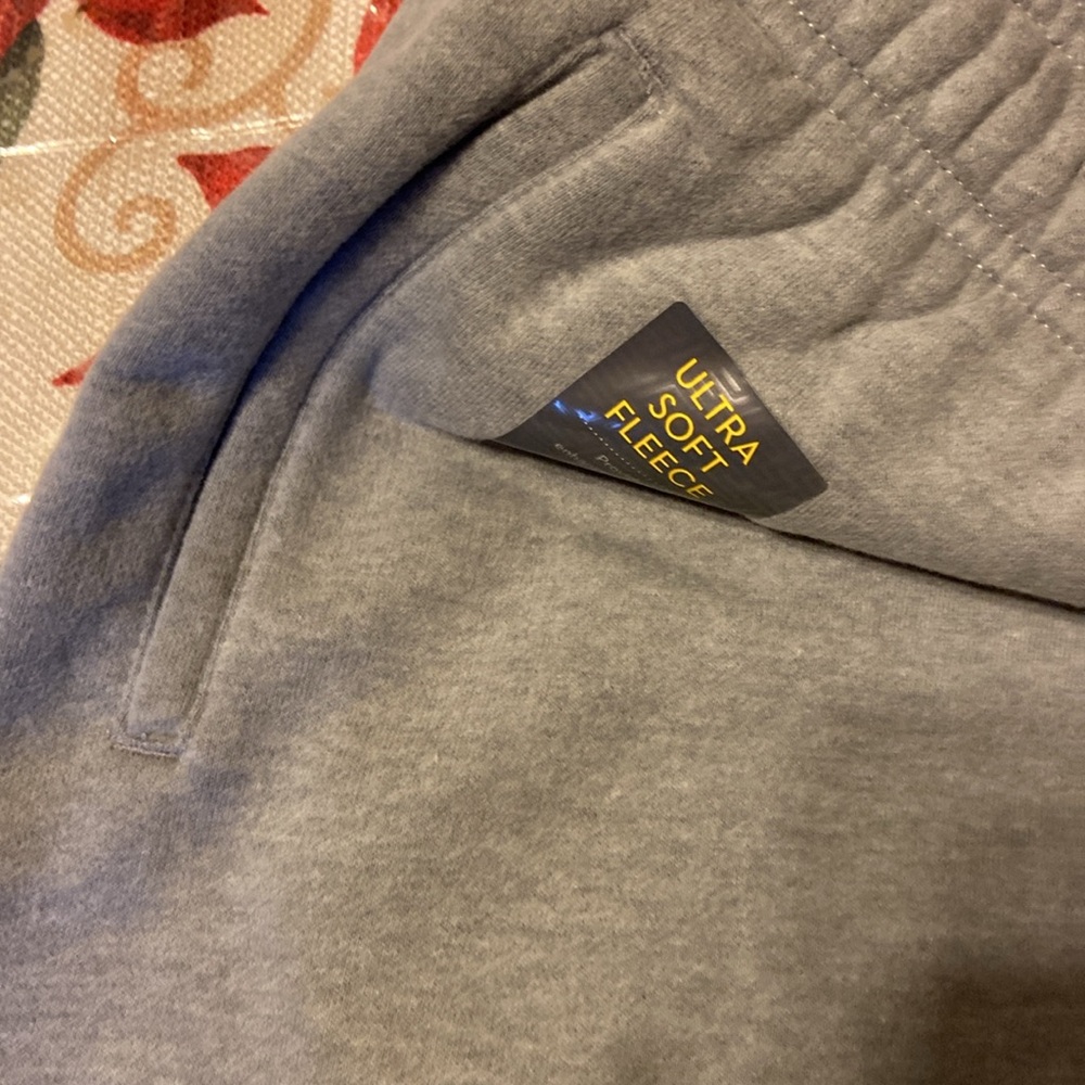 Men’s jogging pants - Picture 7 of 8
